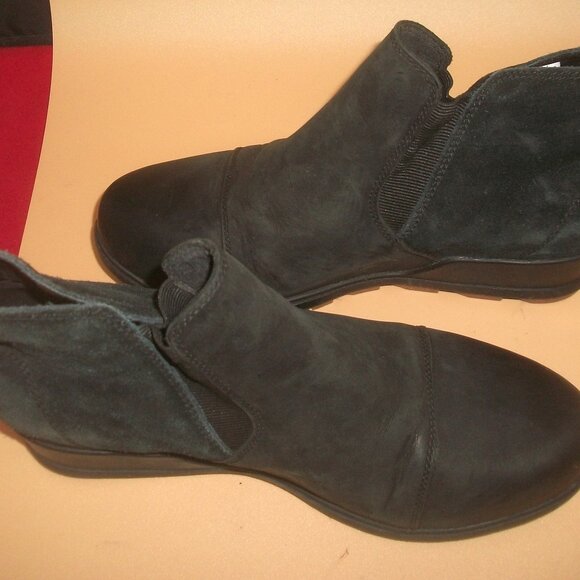 Sorel Black Suede & Leather Evie Waterproof Pull-On Boots 9.5M - Picture 3 of 8